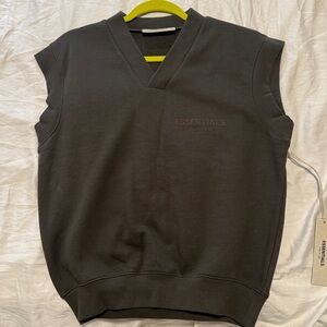 ESSENTIALS  Fear of God  V-NECK VEST